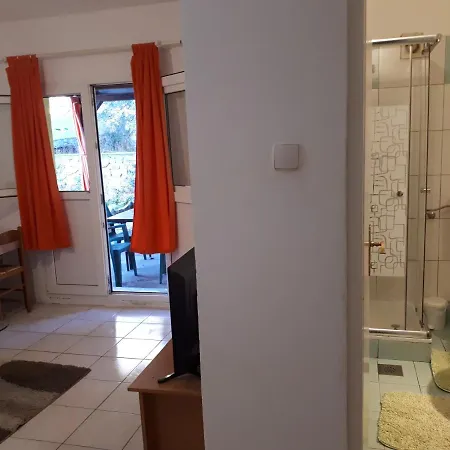 Apartment Apartman 3 - Mali Jezera