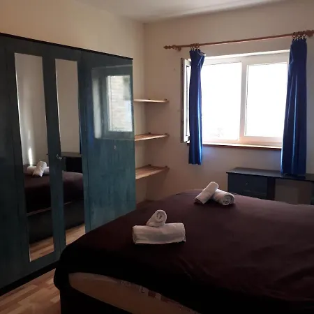 Apartman 3 - Mali Apartment Jezera